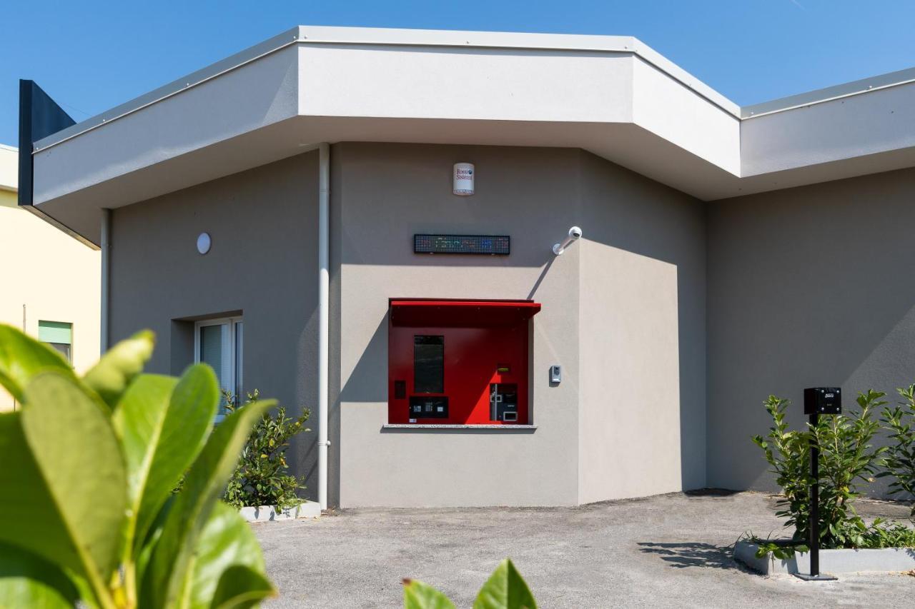 Motel Circuit Drive Cingia De' Botti Luaran gambar